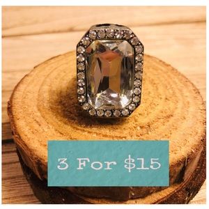 SILVER TONE RING NOW 3/$10
